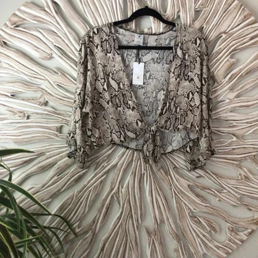 Shade & Shore Cover up Beach Blouse Animal Print Tie front 5